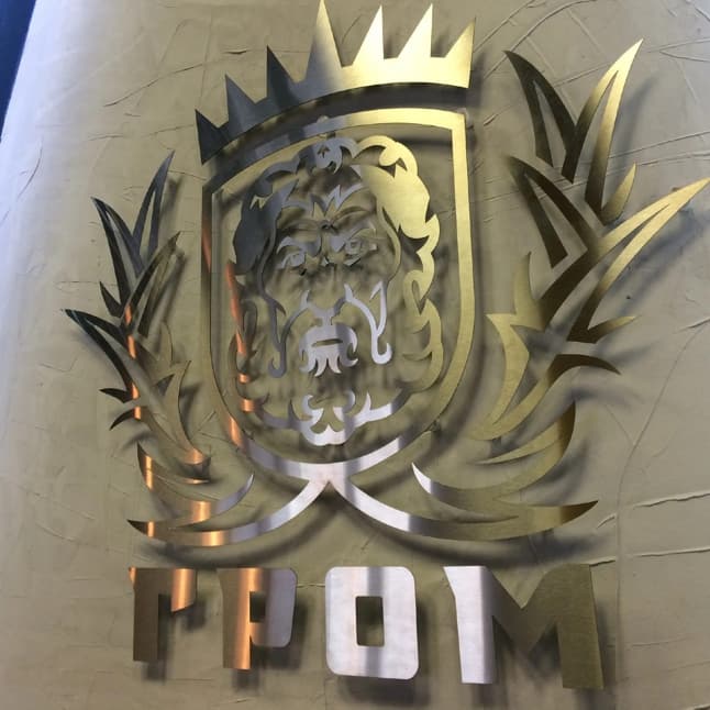 Эмблема льва с гербом кампании из металла лазерная резка.